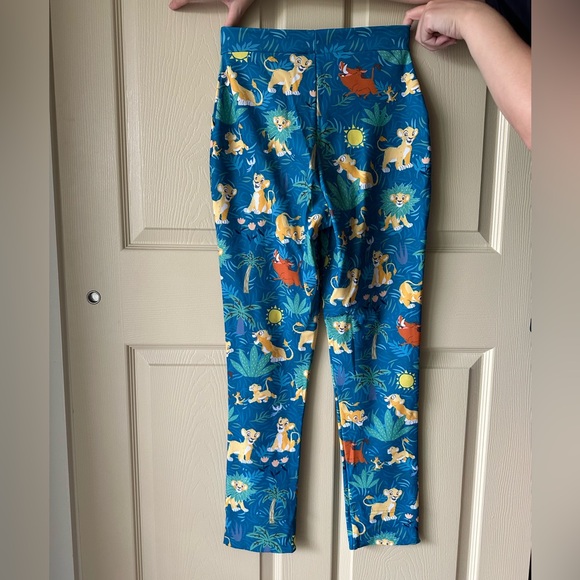 Blackmilk LION KING CUBS GREEN CUFFED PANTS - LIMITED - Picture 3 of 5